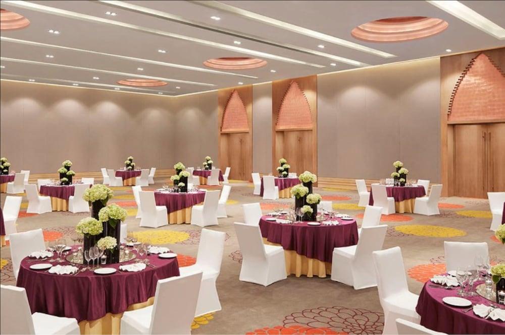 Vivanta Guwahati Buitenkant foto