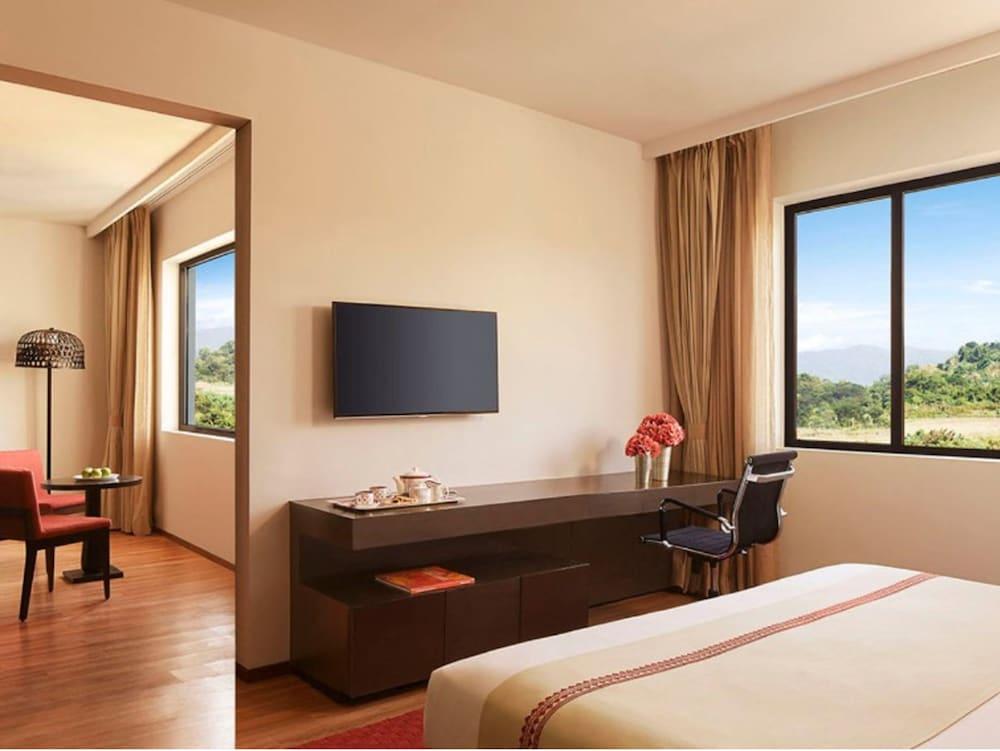 Vivanta Guwahati Buitenkant foto